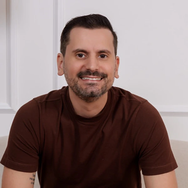 Victor Silveira, consultor de consórcio